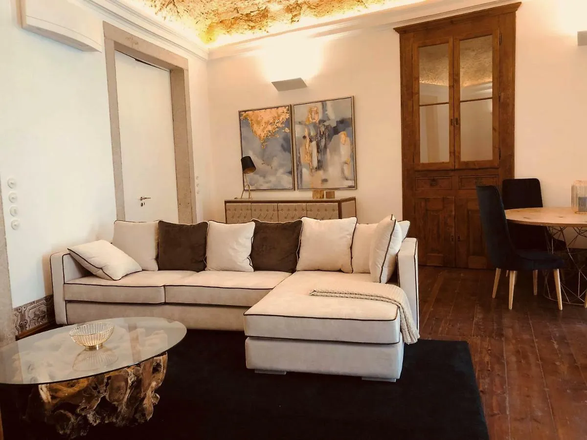 Living Chiado By Friendly Moments Daire Lisboa 0*,